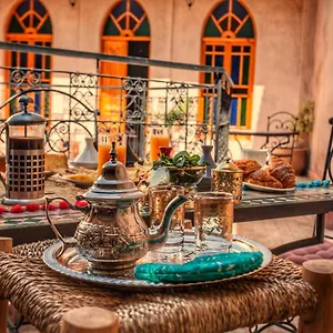 riad-111.marrakeshhotelsmorocco.com/