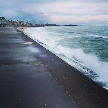 Hôtel Ar Iniz Saint-Malo Francia